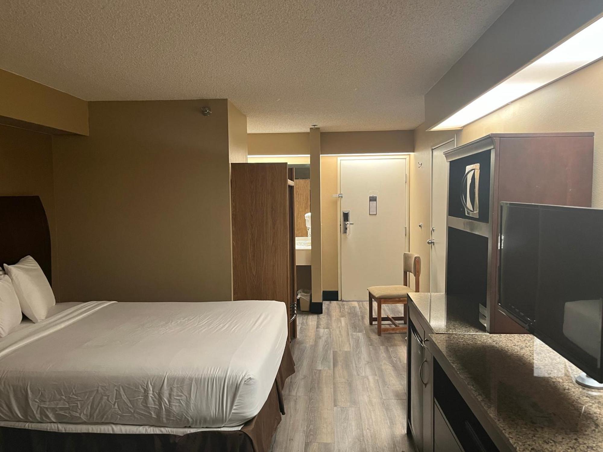 Americas Best Value Inn Kalispell Extérieur photo