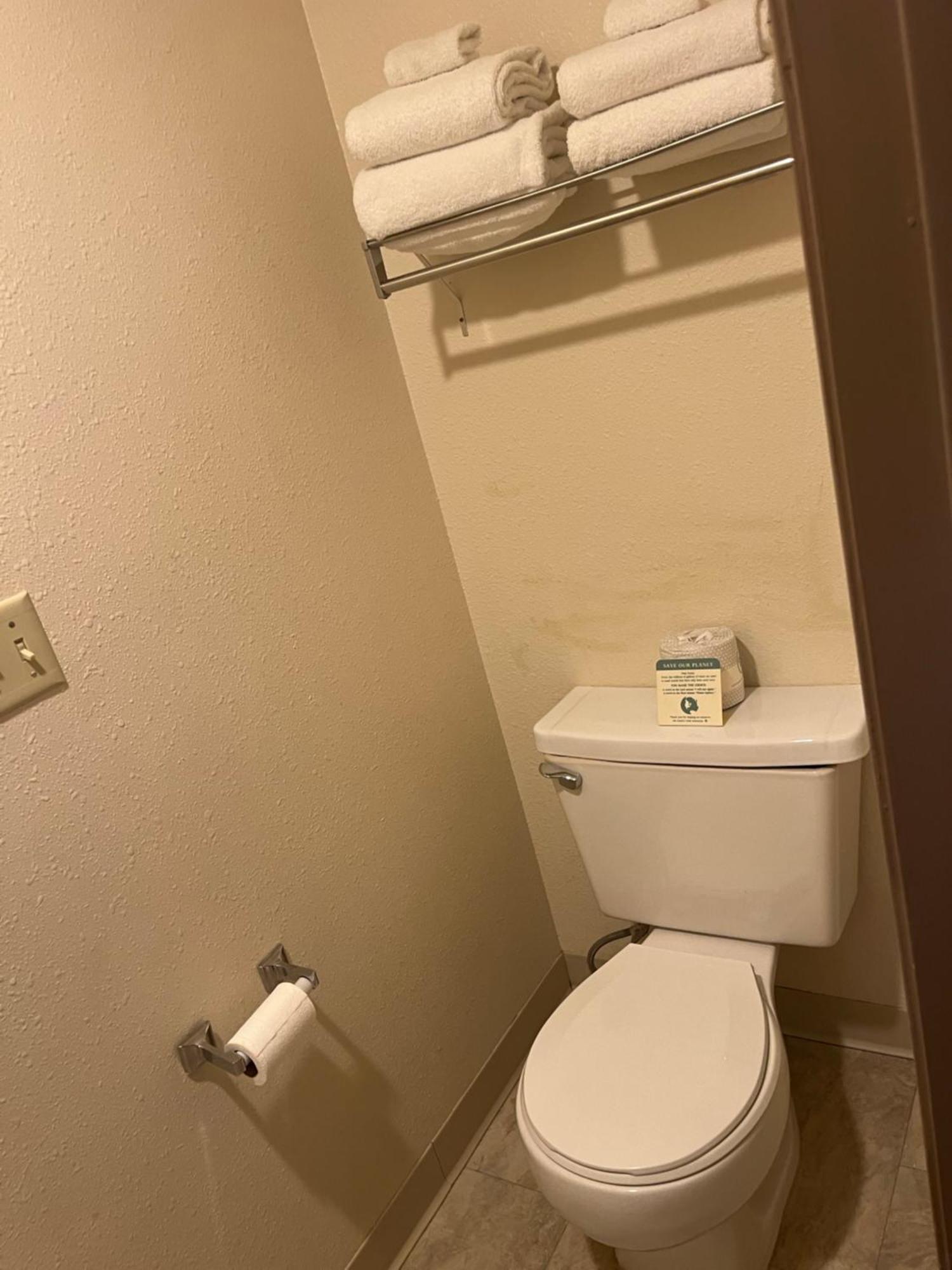 Americas Best Value Inn Kalispell Extérieur photo